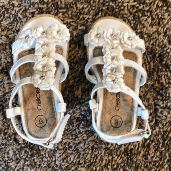 Cherokee Other - White sandals with heels